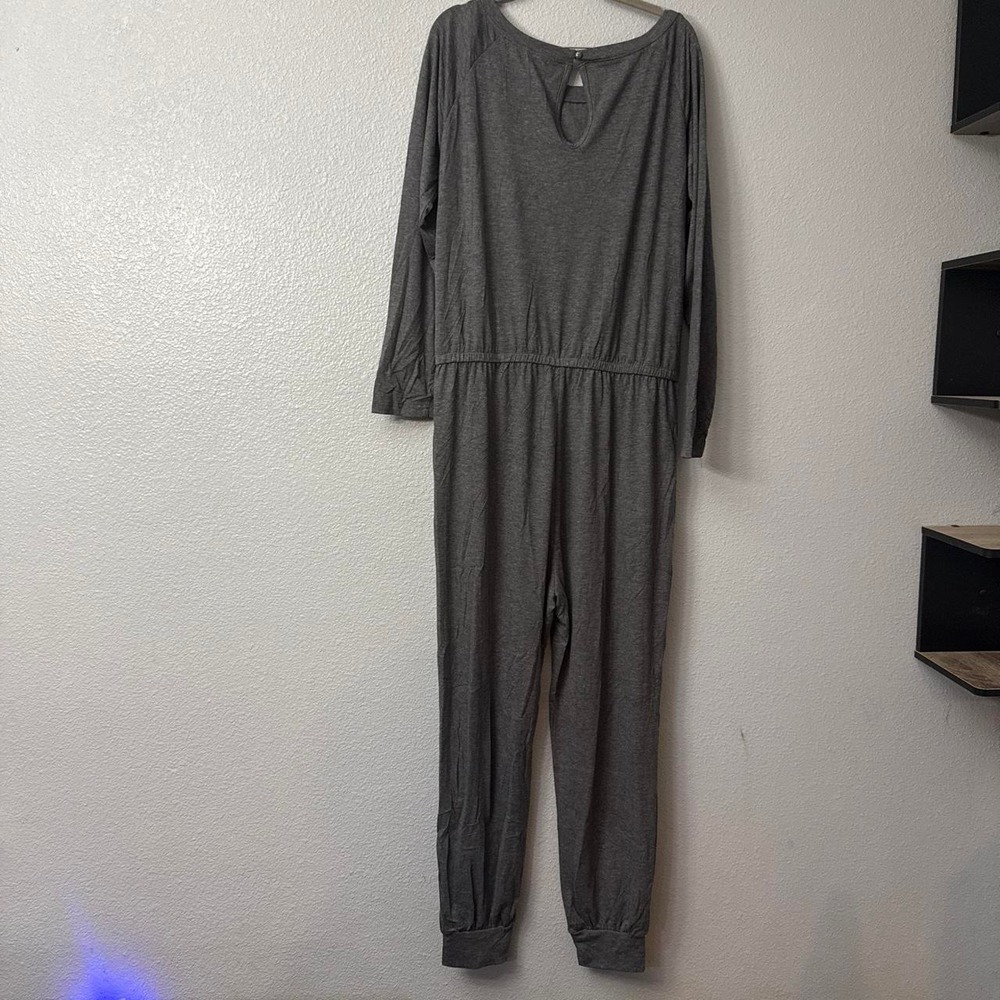 Pretty Garden Women's Grey Drop Shoulder Jumpsuit Romper with Pockets - Picture 3 of 7